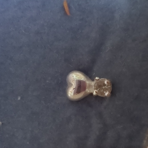 Avon heart and cubic zirconia bracket earrings set - Picture 2 of 3